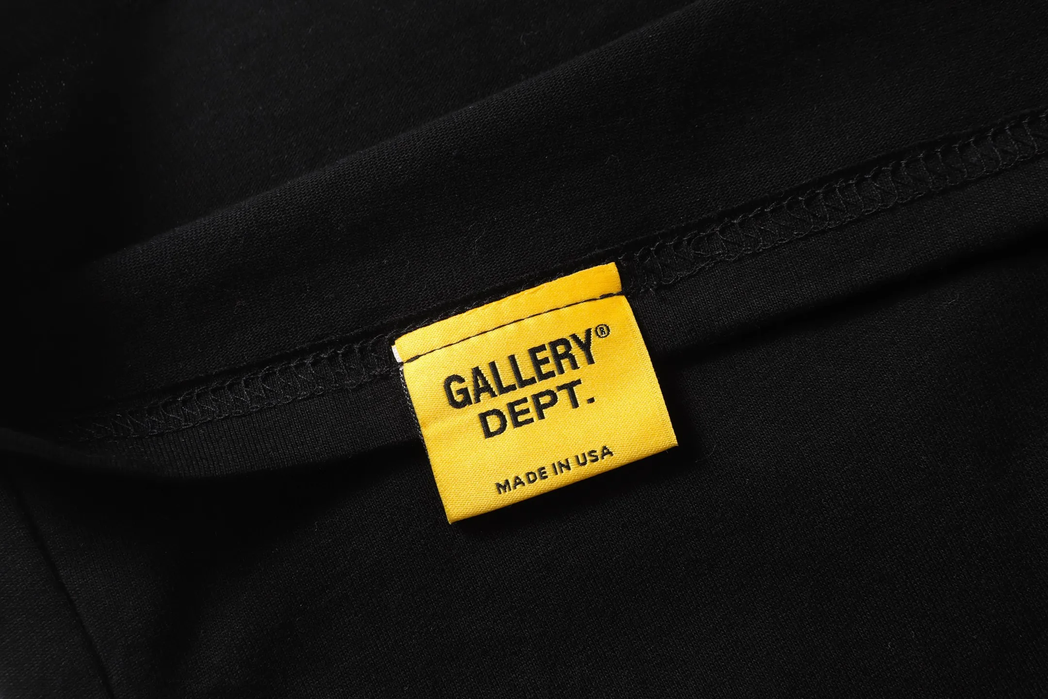 GALLERY.DEPT new summer short-sleeved model number: D3309P104 color: black yellow code number: S M L XL
